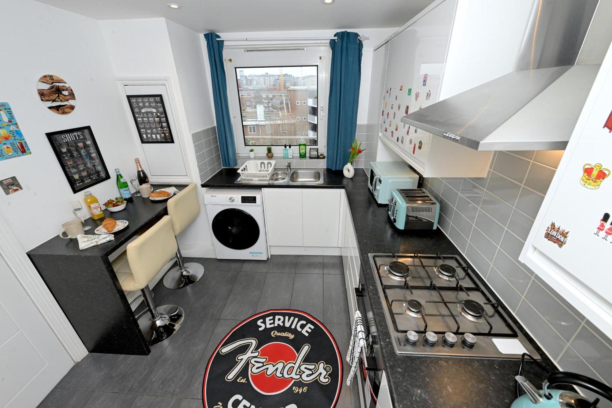 Superb 4 Bedroom Flat In The Heart Of Camden Town Londyn Zewnętrze zdjęcie