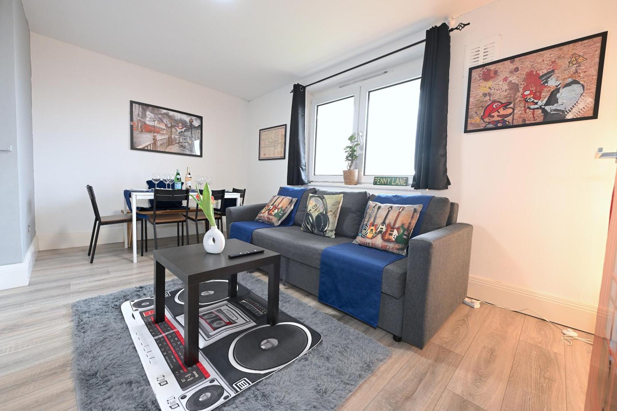 Superb 4 Bedroom Flat In The Heart Of Camden Town Londyn Zewnętrze zdjęcie