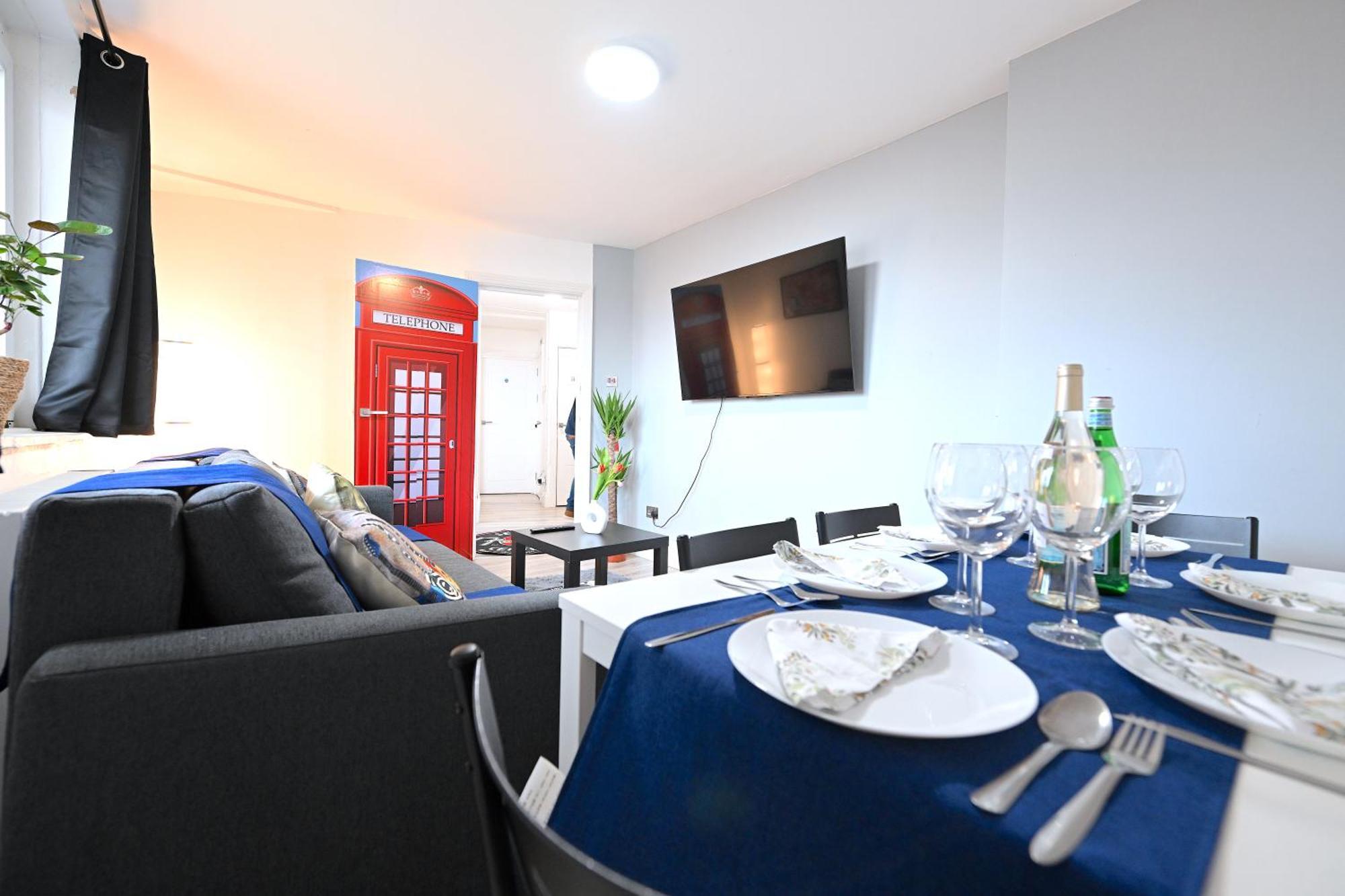 Superb 4 Bedroom Flat In The Heart Of Camden Town Londyn Zewnętrze zdjęcie